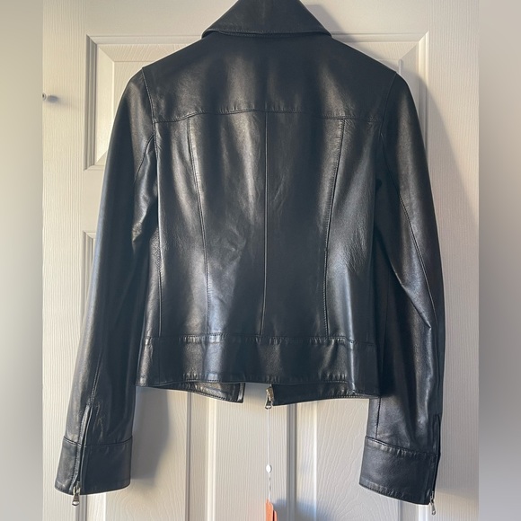 Gently used D&G jacket - Picture 2 of 5